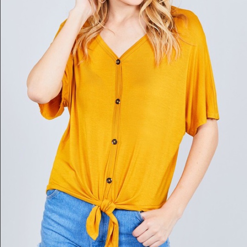Brand New🔥Knotted buttoned up top